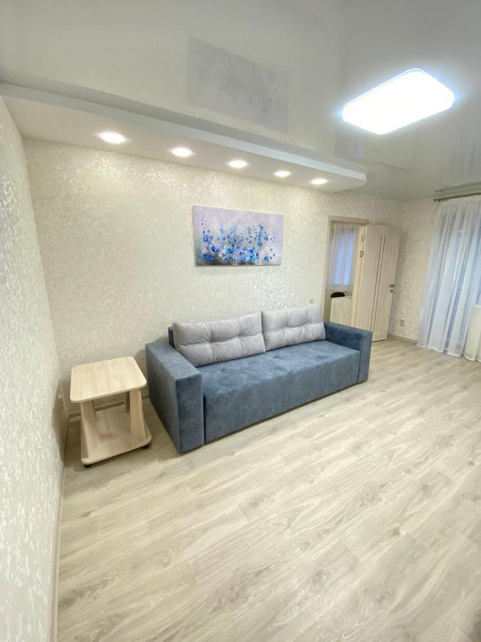Suite Mira Avenue Center Двухкомнатная Квартира В Центре Возле Тц Цум チェルニーヒウ エクステリア 写真